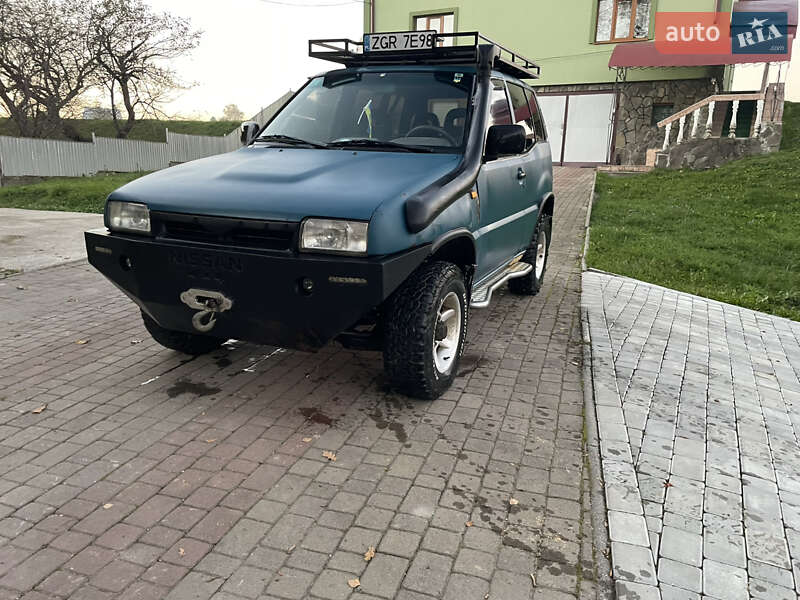 Позашляховик / Кросовер Nissan Terrano 1994 в Нижньому Березові