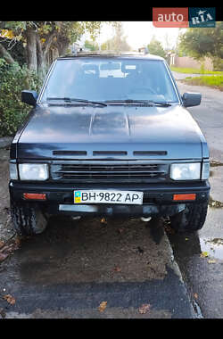 Внедорожник / Кроссовер Nissan Terrano 1992 в Одессе