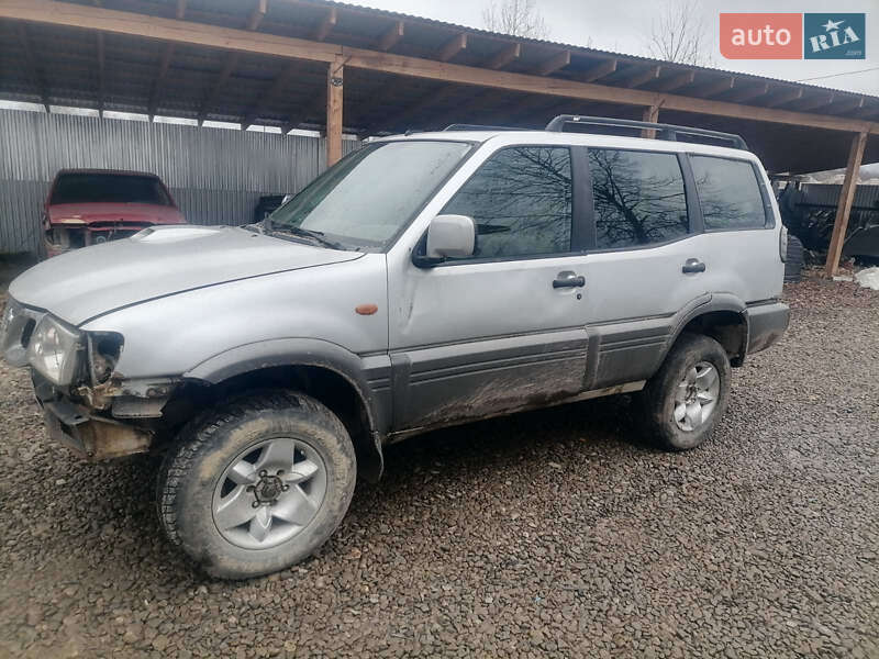 Nissan Terrano 2002