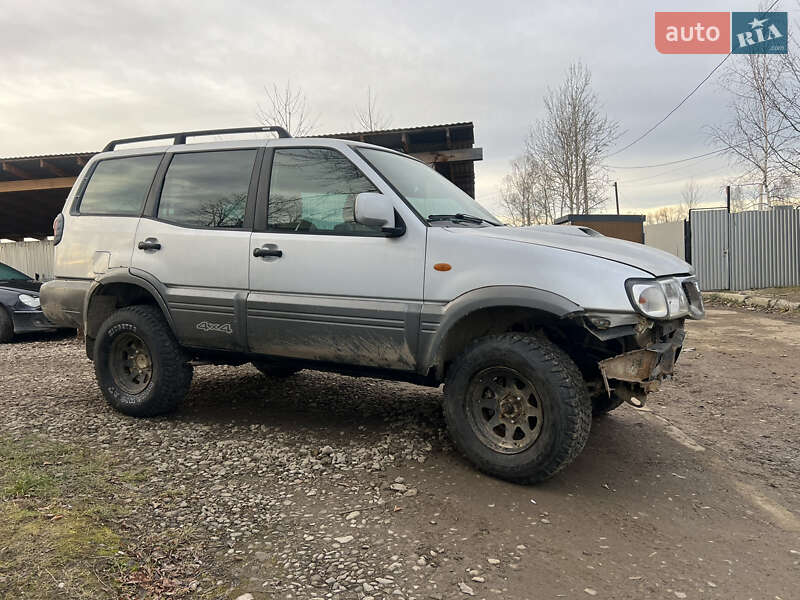 Nissan Terrano 2002