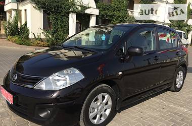 Хэтчбек Nissan TIIDA 2012 в Одессе