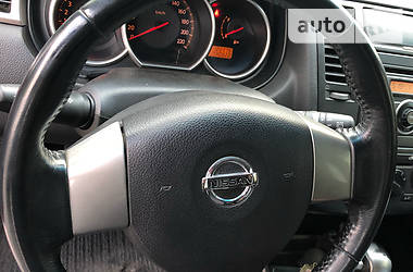 Хэтчбек Nissan TIIDA 2009 в Одессе