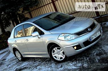 Седан Nissan TIIDA 2012 в Одессе