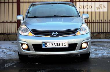 Седан Nissan TIIDA 2012 в Одессе