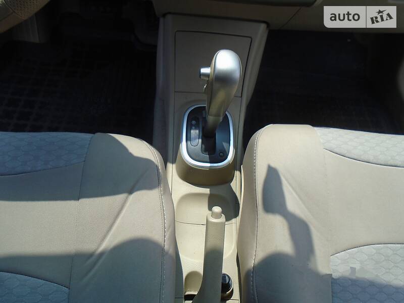 Хетчбек Nissan TIIDA 2006 в Одесі