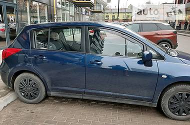 Хэтчбек Nissan TIIDA 2008 в Львове