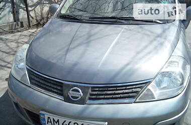 Хетчбек Nissan TIIDA 2008 в Звягелі