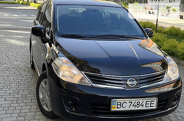 Хетчбек Nissan TIIDA 2013 в Івано-Франківську