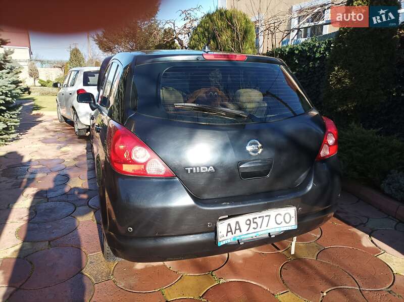 Хетчбек Nissan TIIDA 2007 в Одесі