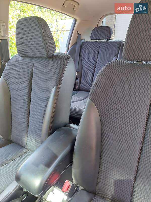 Хетчбек Nissan TIIDA 2012 в Ніжині