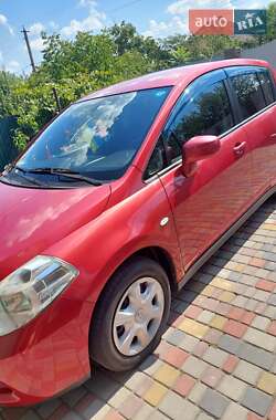 Хетчбек Nissan TIIDA 2012 в Ніжині
