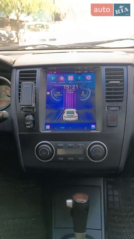 Хетчбек Nissan TIIDA 2010 в Одесі