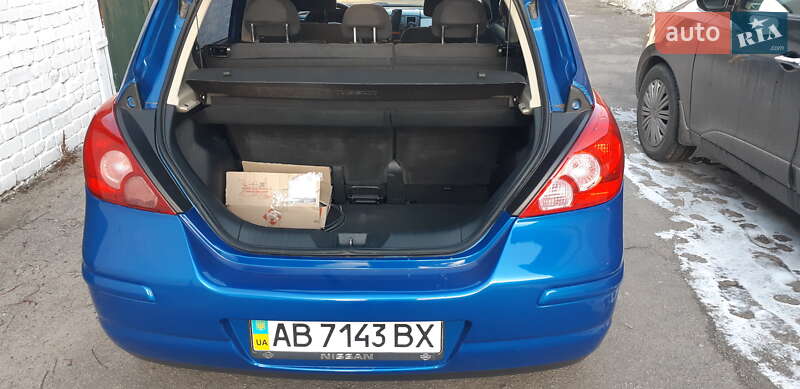 Хетчбек Nissan TIIDA 2008 в Вінниці