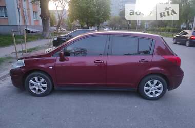 Хетчбек Nissan TIIDA 2007 в Черкасах