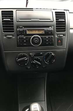 Хетчбек Nissan TIIDA 2008 в Самборі