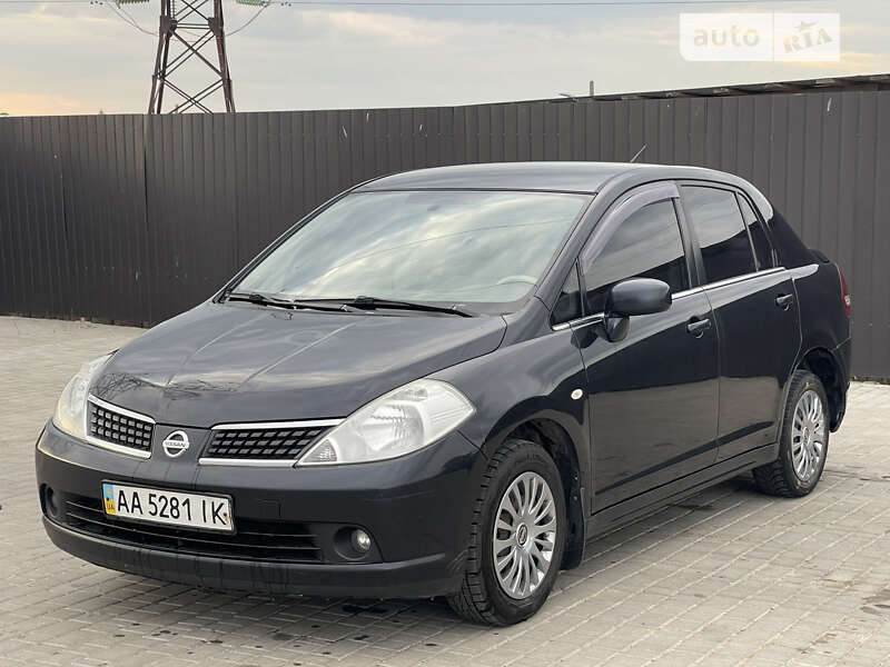 Седан Nissan TIIDA 2008 в Одессе