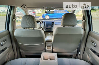 Хетчбек Nissan TIIDA 2012 в 