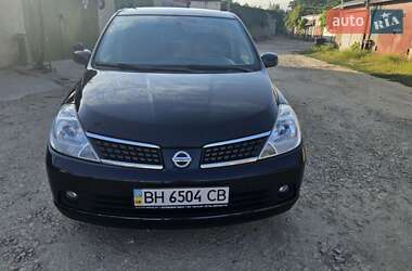 Nissan TIIDA 2008