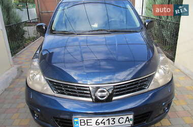 Nissan TIIDA 2007