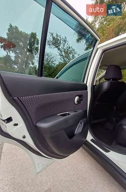 Хэтчбек Nissan TIIDA 2012 в 