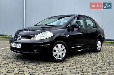 Седан Nissan TIIDA 2010 в Івано-Франківську