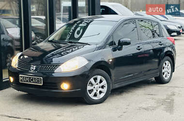 Nissan TIIDA 2008