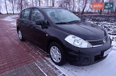 Хетчбек Nissan TIIDA 2012 в Липовці