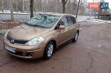 Nissan TIIDA 2008