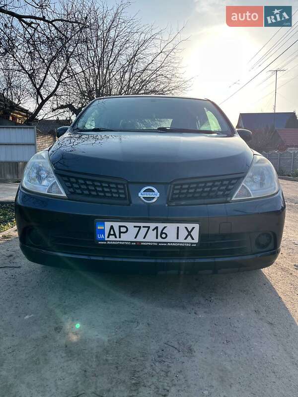 Седан Nissan TIIDA 2008 в Запоріжжі