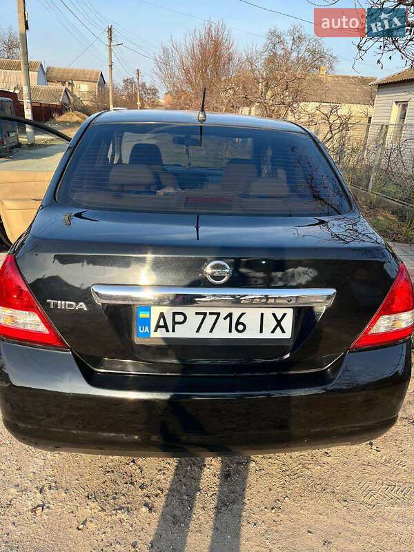 Седан Nissan TIIDA 2008 в Запоріжжі