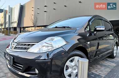 Седан Nissan TIIDA 2012 в Києві