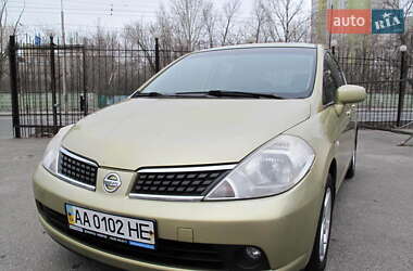 Хетчбек Nissan TIIDA 2008 в Києві