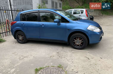 Хэтчбек Nissan TIIDA 2007 в Киеве