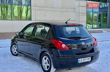 Хетчбек Nissan TIIDA 2011 в Харкові