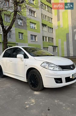 Nissan TIIDA 2011 Nissan TIIDA 2011