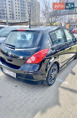 Хэтчбек Nissan TIIDA 2011 в Хмельницком