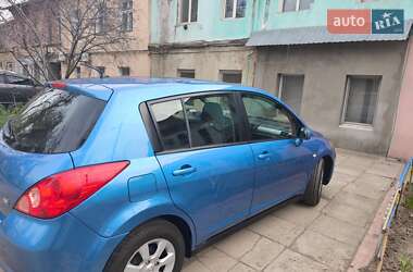 Хэтчбек Nissan TIIDA 2008 в Одессе