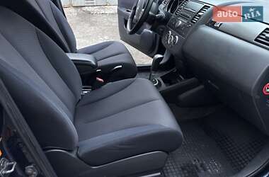 Хэтчбек Nissan TIIDA 2007 в 