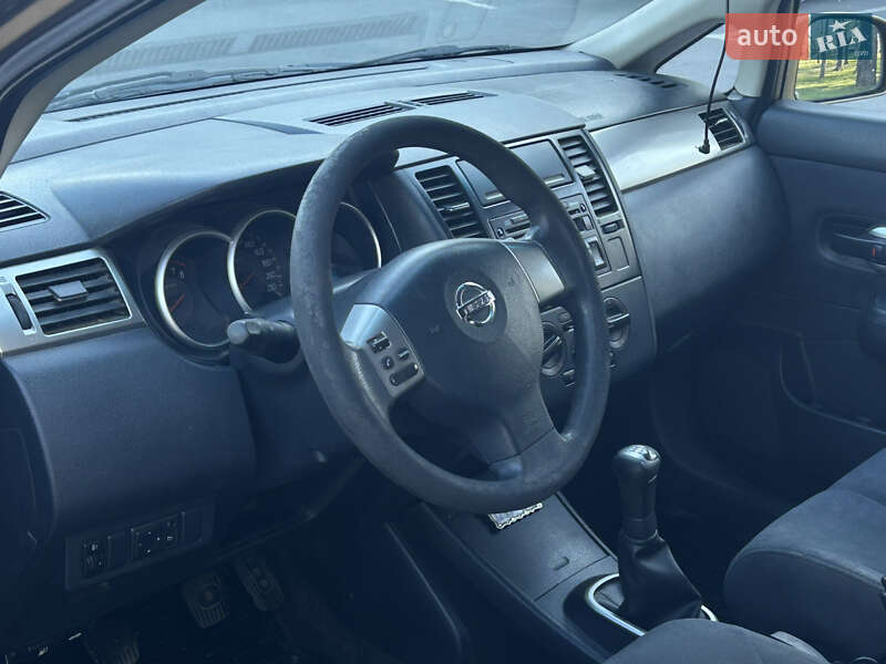 Седан Nissan TIIDA 2008 в Миколаєві