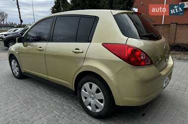 Хетчбек Nissan TIIDA 2008 в 