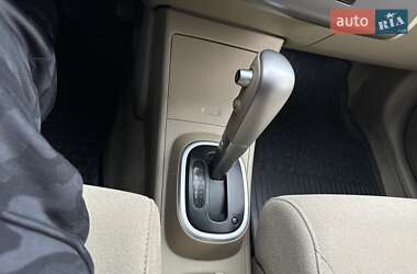 Хетчбек Nissan TIIDA 2008 в 