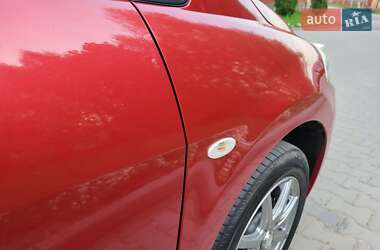 Хэтчбек Nissan TIIDA 2012 в 