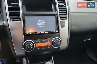 Хэтчбек Nissan TIIDA 2012 в 
