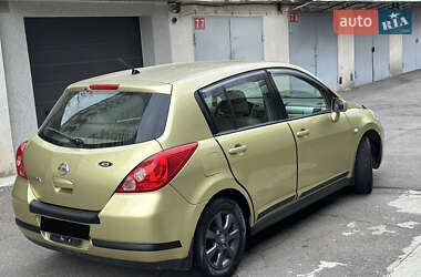 Хетчбек Nissan TIIDA 2007 в 