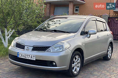 Хэтчбек Nissan TIIDA 2008 в Черкассах