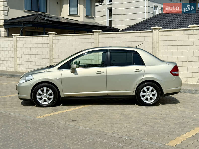 Седан Nissan TIIDA 2007 в Одесі