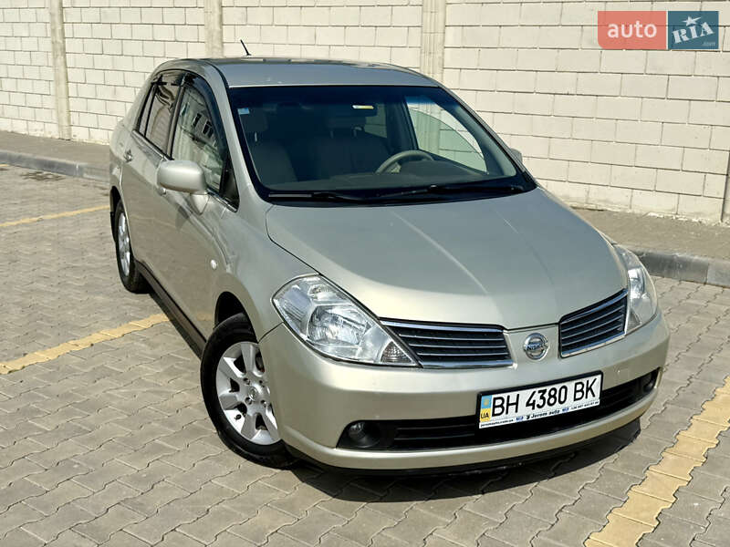 Седан Nissan TIIDA 2007 в Одесі