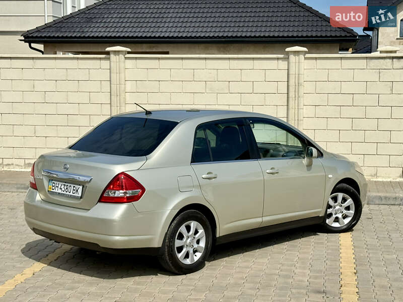 Седан Nissan TIIDA 2007 в Одесі