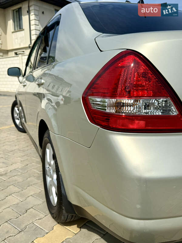 Седан Nissan TIIDA 2007 в Одесі