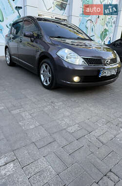 Хэтчбек Nissan TIIDA 2008 в Одессе